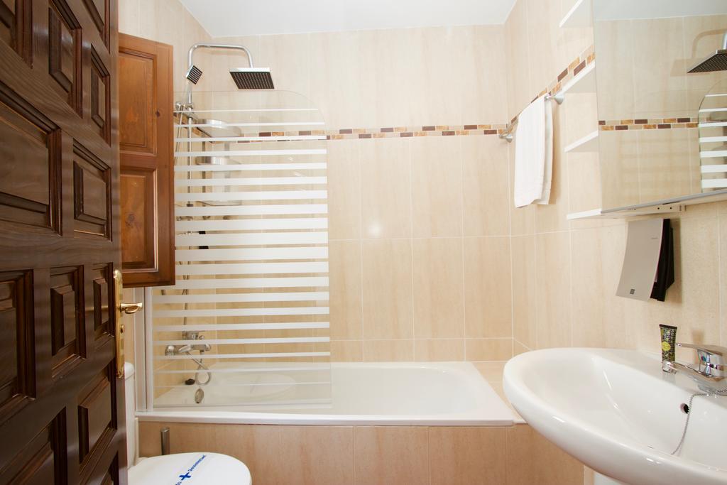 Apartamento Inside La Corrala 格拉纳达 外观 照片